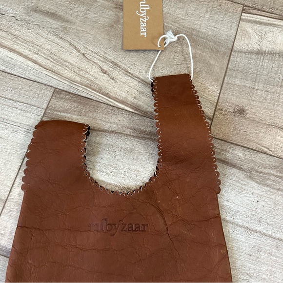 Rubyzaar tan leather clutch Bag - Picture 2 of 3